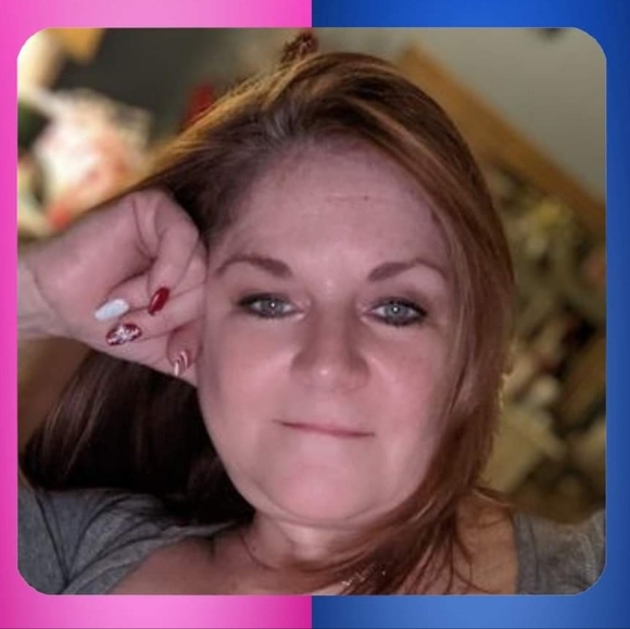 Meet your Posher, Elvie - Picture 1 of 1